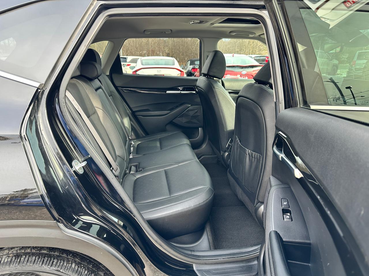 2021 Kia Seltos SX-Turbo AWD HTD/CLD-LTHR Sunroof NAV BackupCam XM Photo