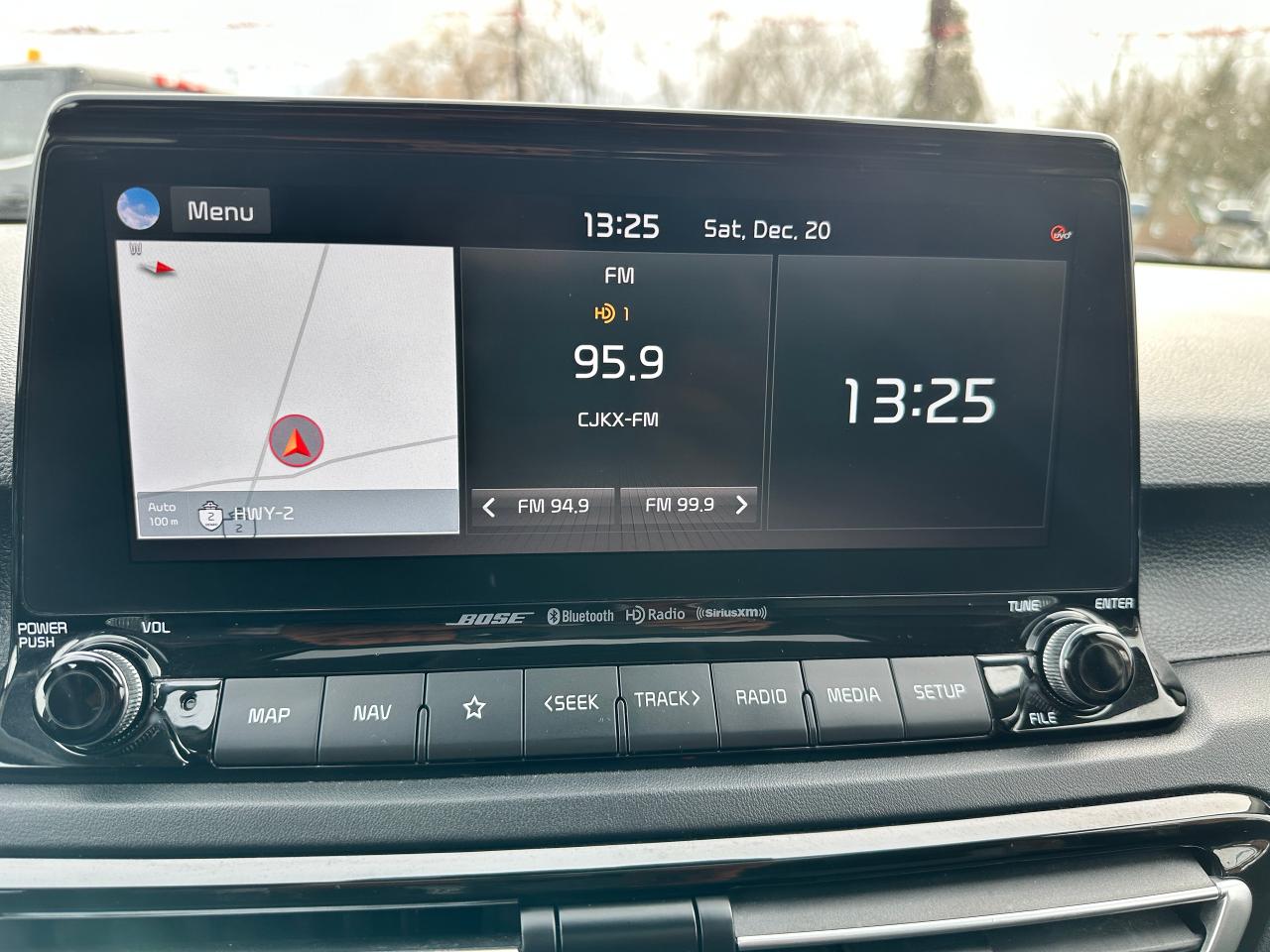 2021 Kia Seltos SX-Turbo AWD HTD/CLD-LTHR Sunroof NAV BackupCam XM Photo