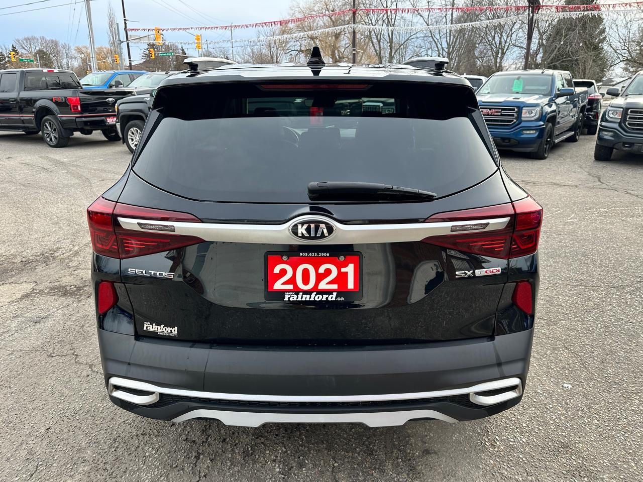 2021 Kia Seltos SX-Turbo AWD HTD/CLD-LTHR Sunroof NAV BackupCam XM Photo3