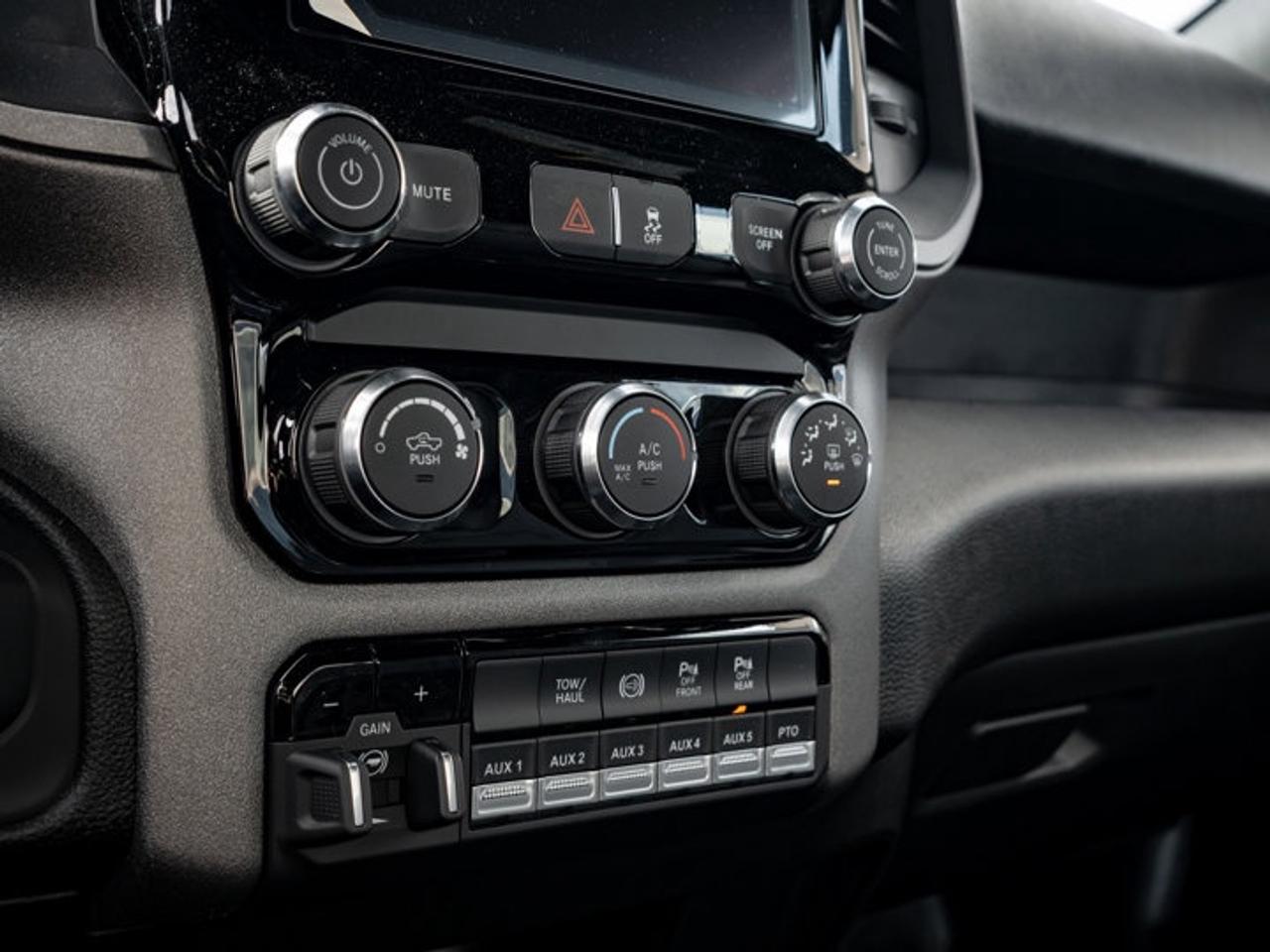 2026 RAM 5500 Chassis Tradesman Photo