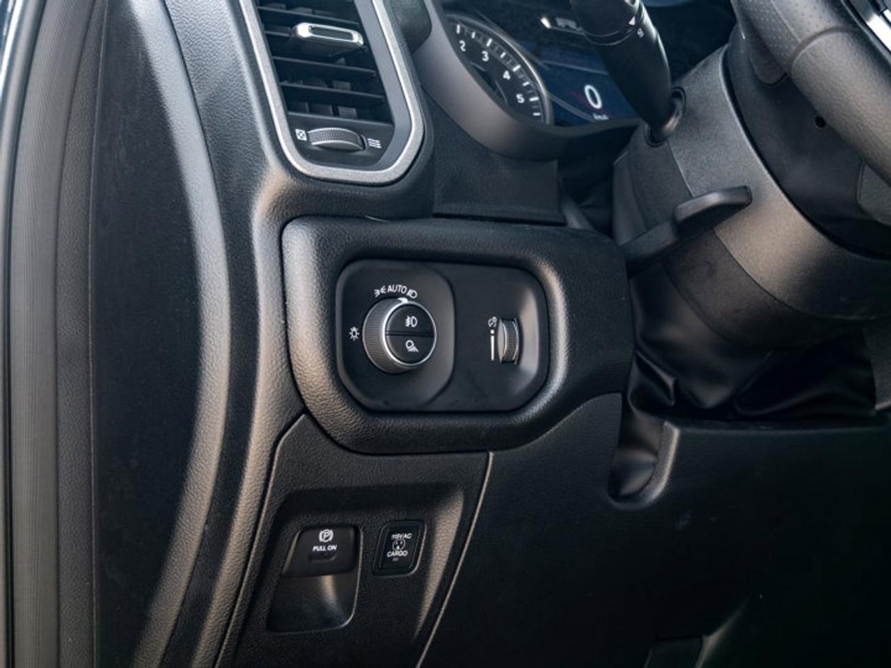 2026 RAM 1500 Warlock Photo