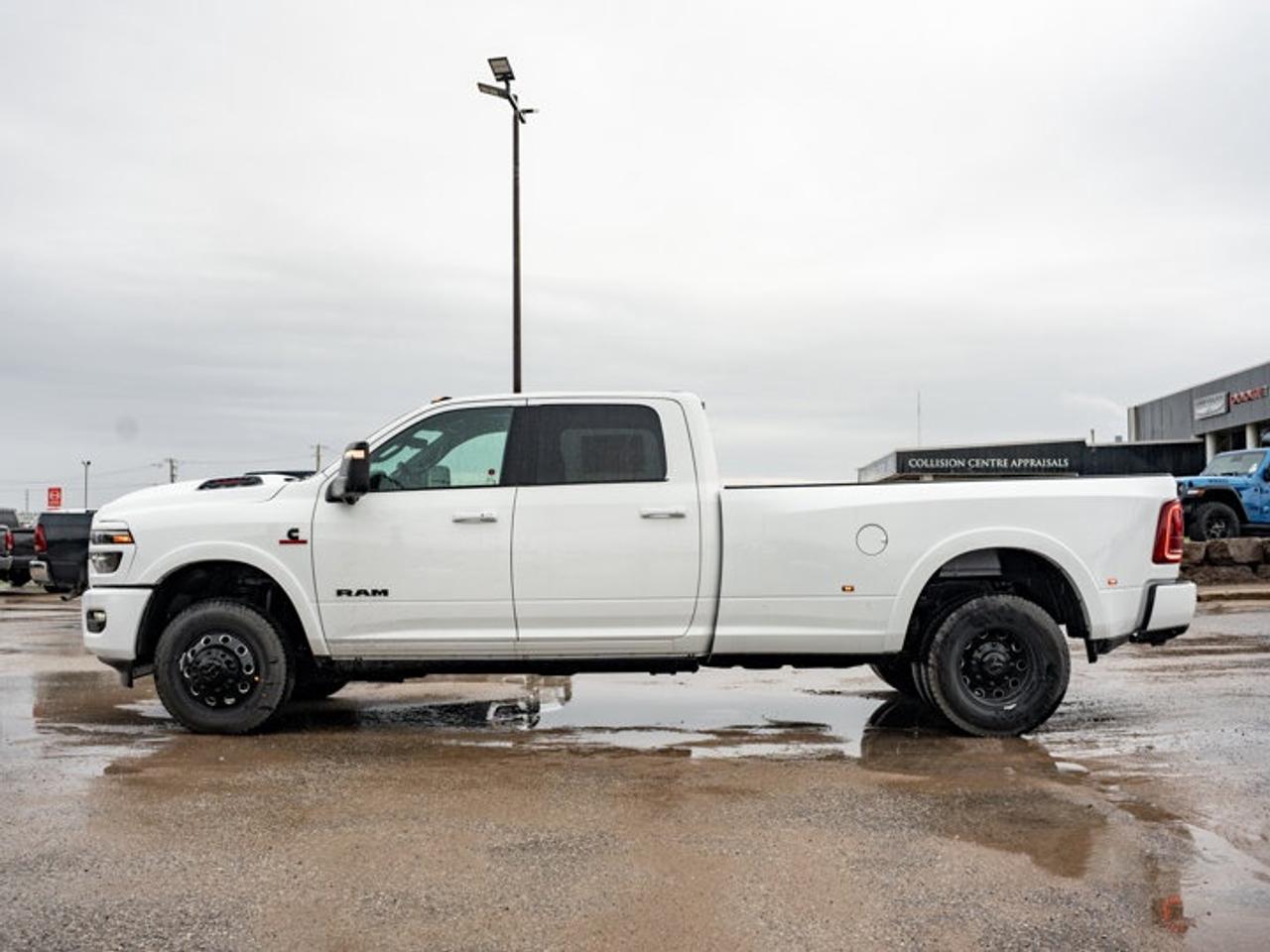 2026 RAM 3500 Limited Photo