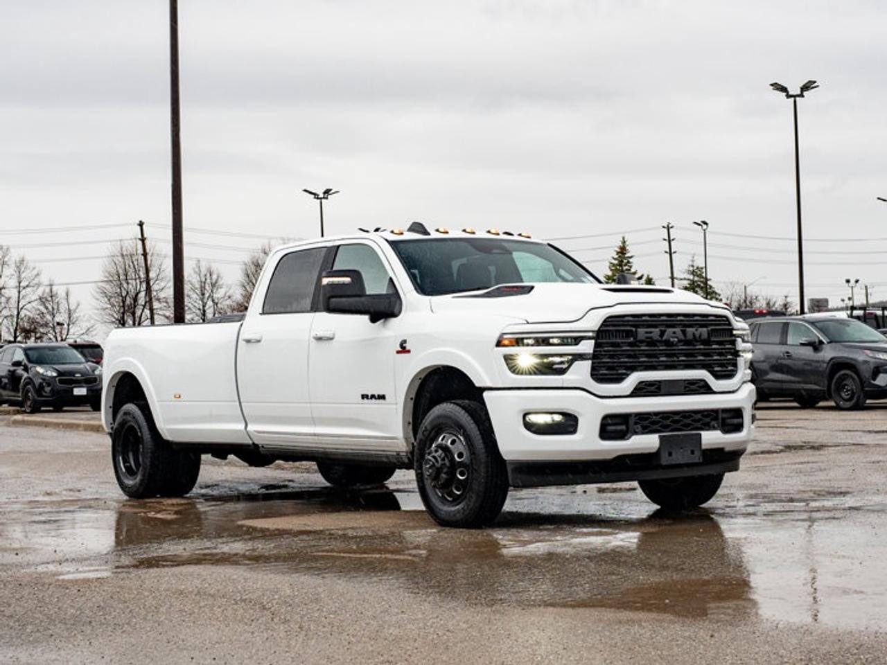 2026 RAM 3500 Limited Photo