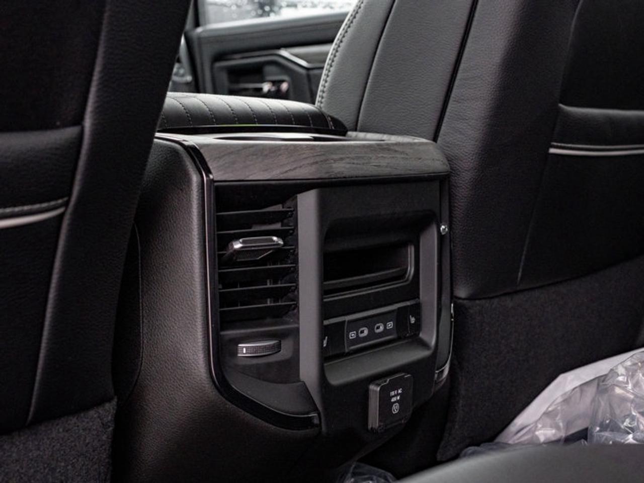2026 RAM 3500 Limited Photo