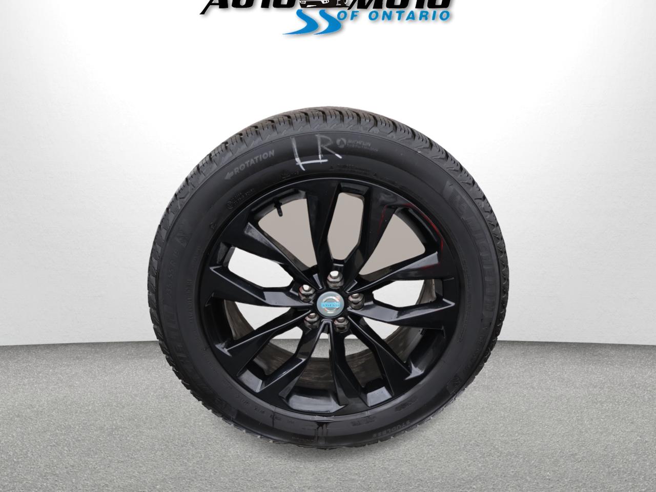 2020 Volvo XC90 T6 MOMENTOUM AWD CERTIFIED *7 SEATS*2nd WINTER* CAMERA NAV BLUETOOTH LEATHER HEATED SEATS PANO ROOF CRUISE ALLOYS Photo