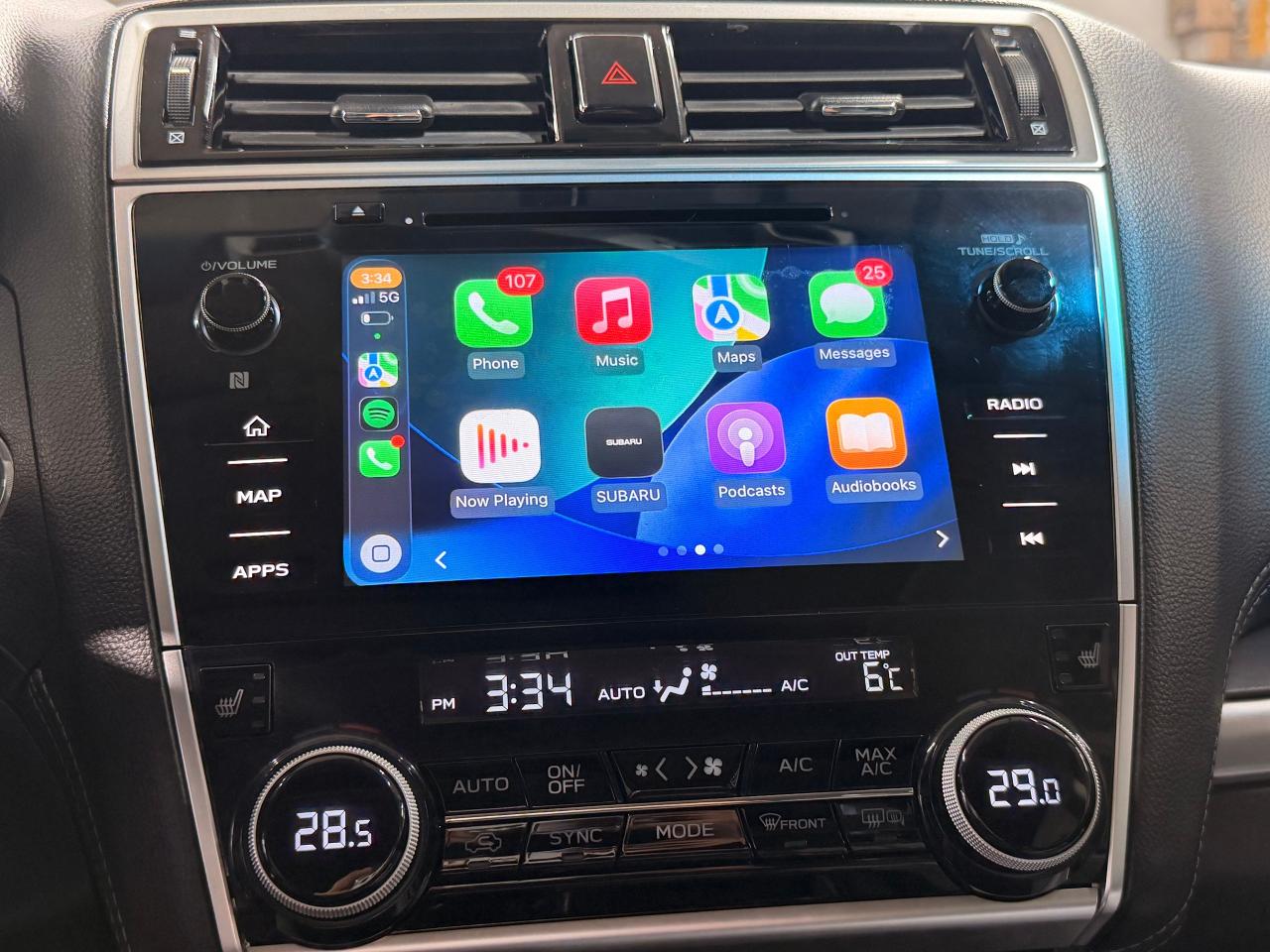 2018 Subaru Outback 3.6R Limited w/EyeSight+Roof+CLEAN CARFAX Photo