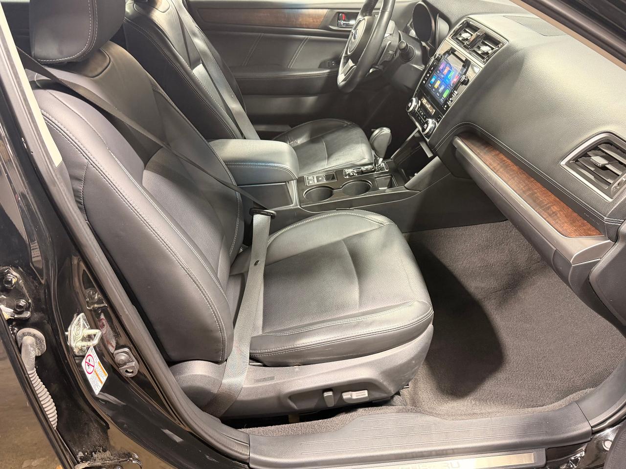 2018 Subaru Outback 3.6R Limited w/EyeSight+Roof+CLEAN CARFAX Photo92