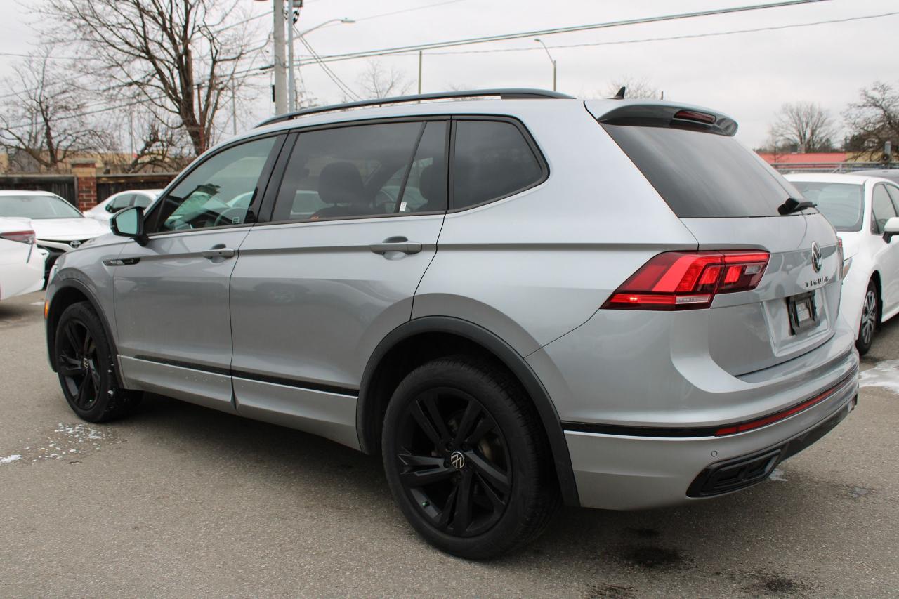 2023 Volkswagen Tiguan Comfortline R-Line Black Edition Photo