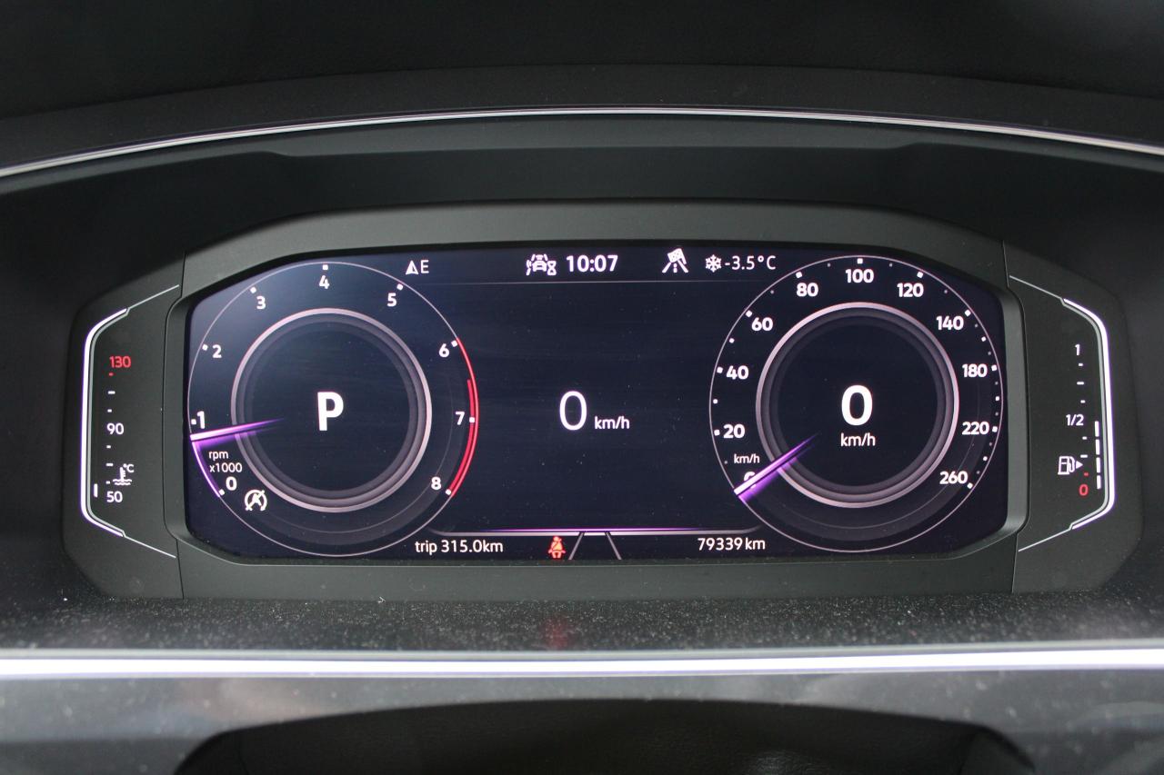 2023 Volkswagen Tiguan Comfortline R-Line Black Edition Photo