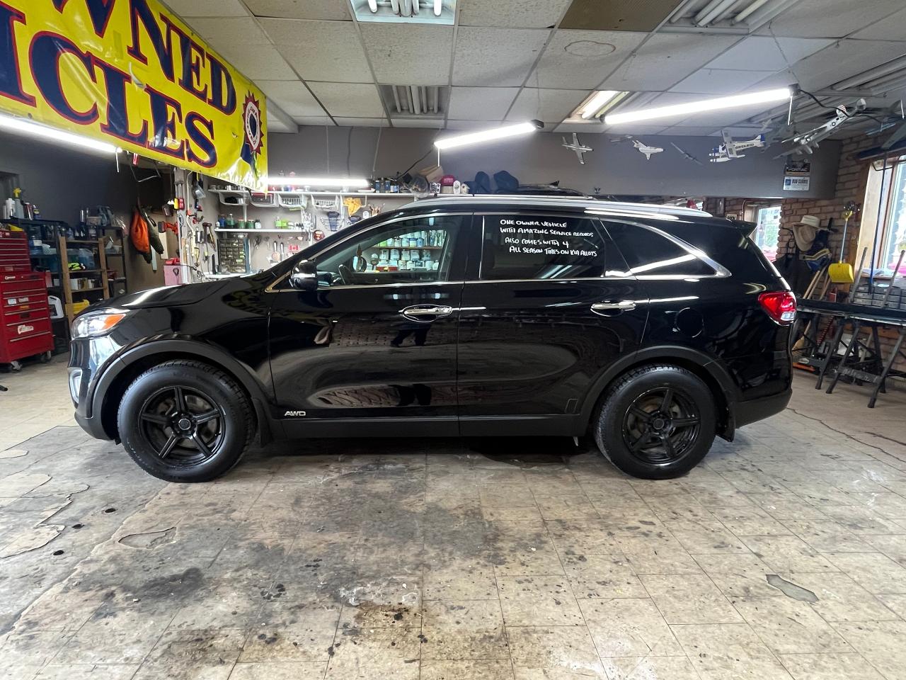 2017 Kia Sorento AWD 4dr LX Turbo Photo