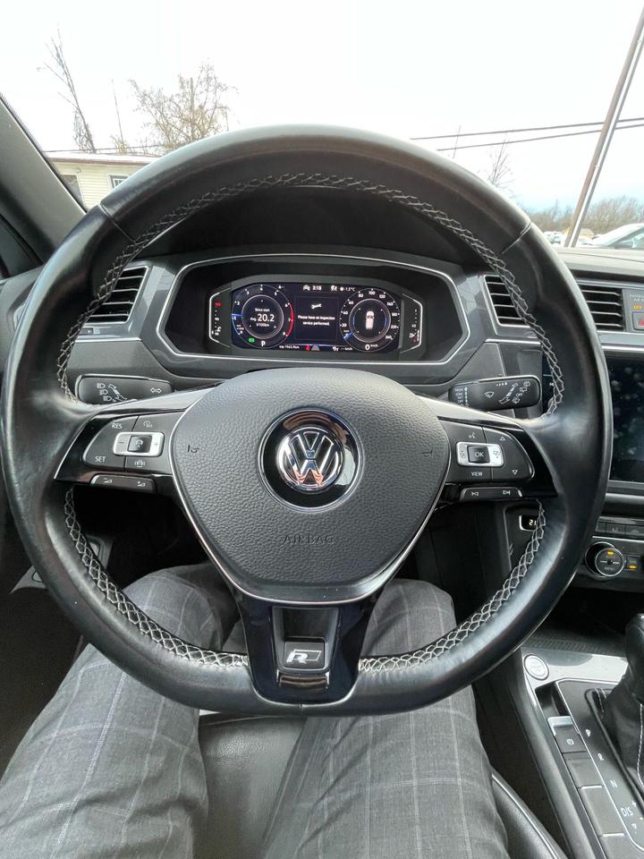 2021 Volkswagen Tiguan Highline Photo