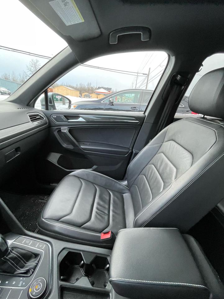 2021 Volkswagen Tiguan Highline Photo