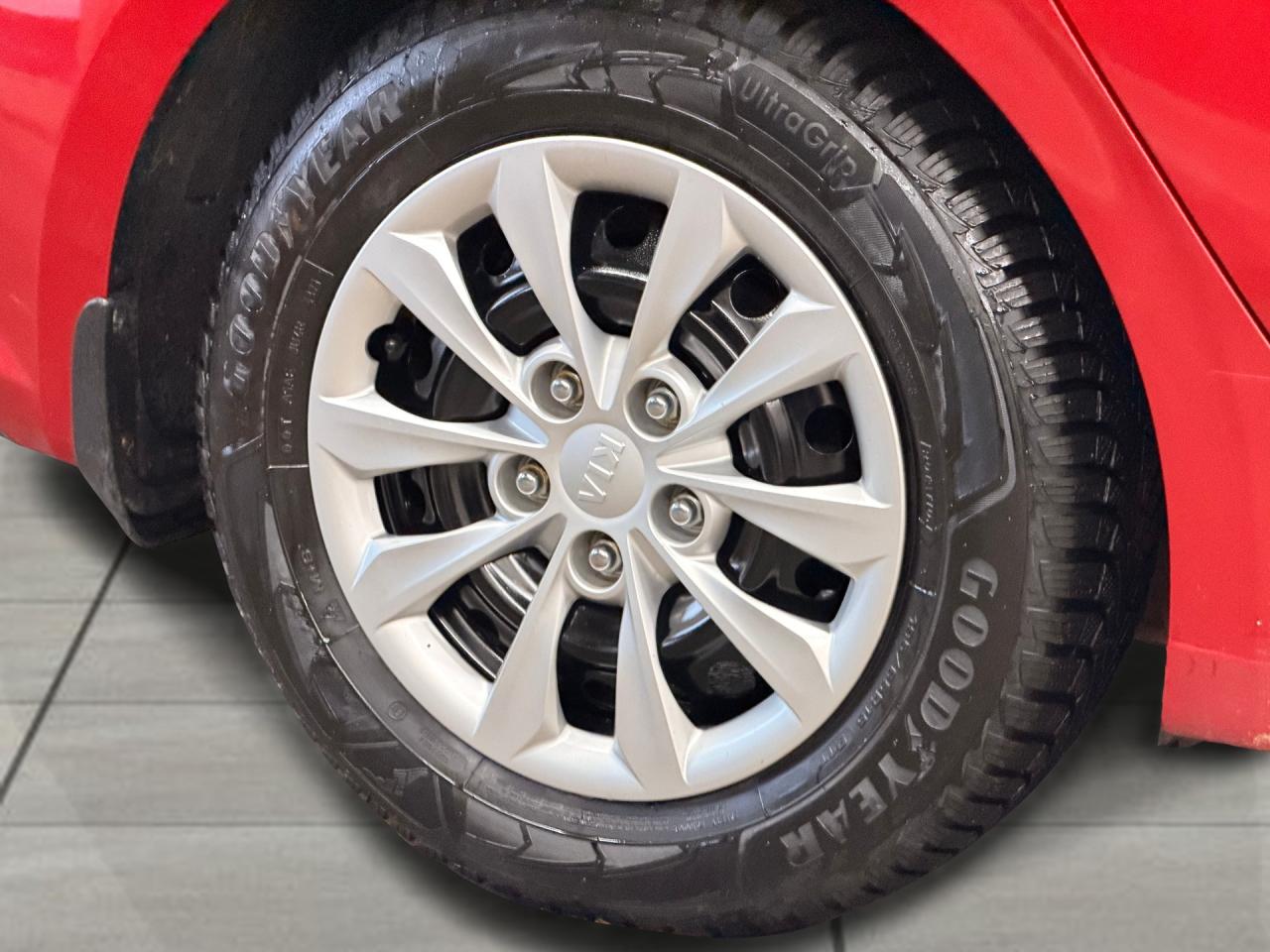 2019 Kia Forte LX+New Brakes+Lane Keep+Heated Seats+ApplePlay Photo49