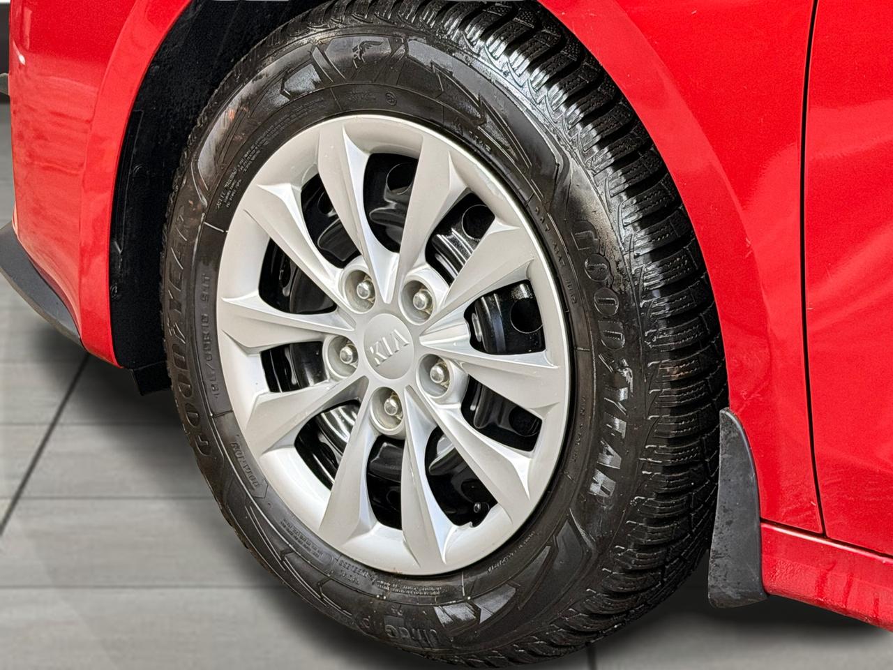 2019 Kia Forte LX+New Brakes+Lane Keep+Heated Seats+ApplePlay Photo