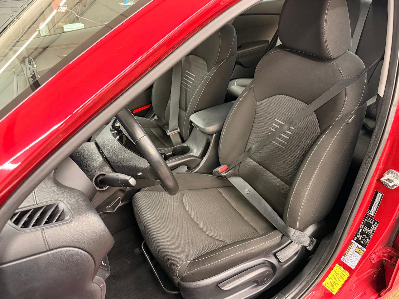 2019 Kia Forte LX+New Brakes+Lane Keep+Heated Seats+ApplePlay Photo19