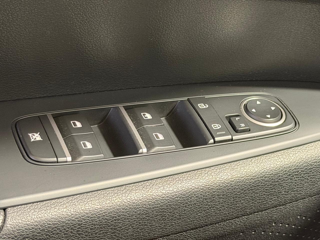 2019 Kia Forte LX+New Brakes+Lane Keep+Heated Seats+ApplePlay Photo104