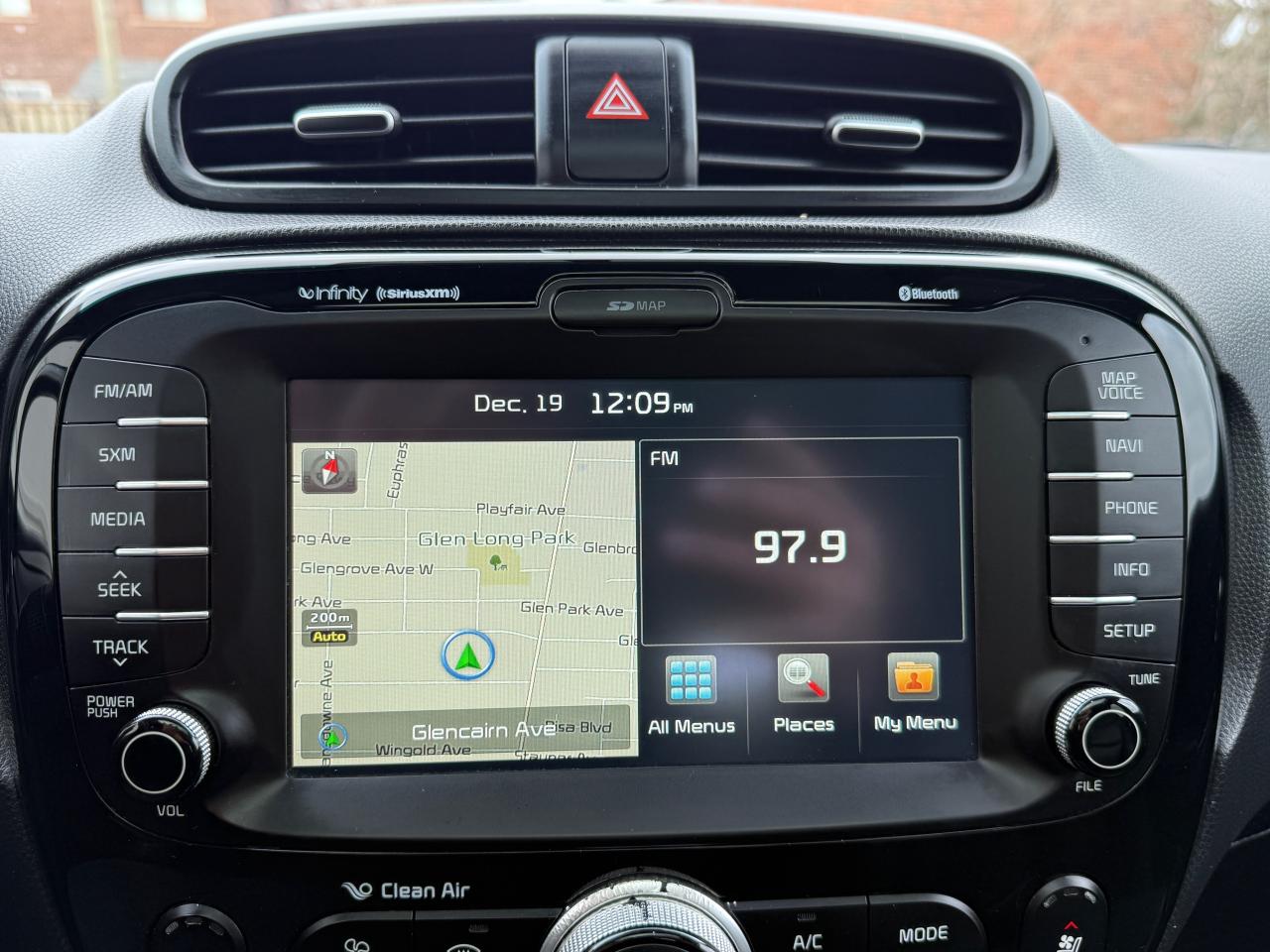 2015 Kia Soul SX Photo