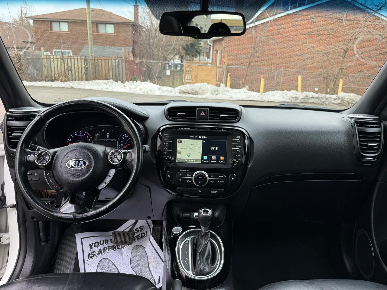 2015 Kia Soul SX Photo