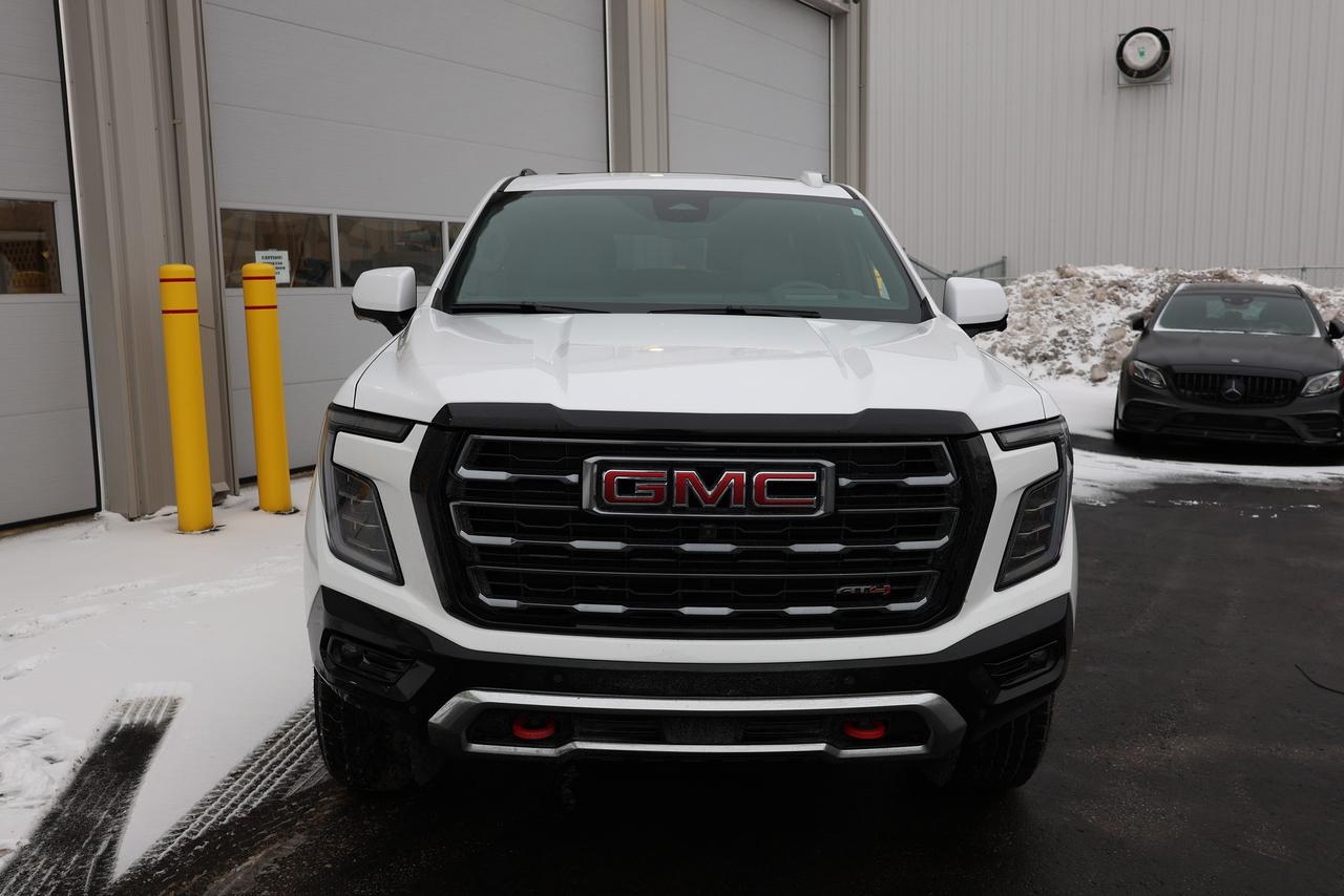 2025 GMC Yukon XL AT4 6.2L V8 - PANOROOF|CAMERA|BLINDSPOT|BOSE Photo