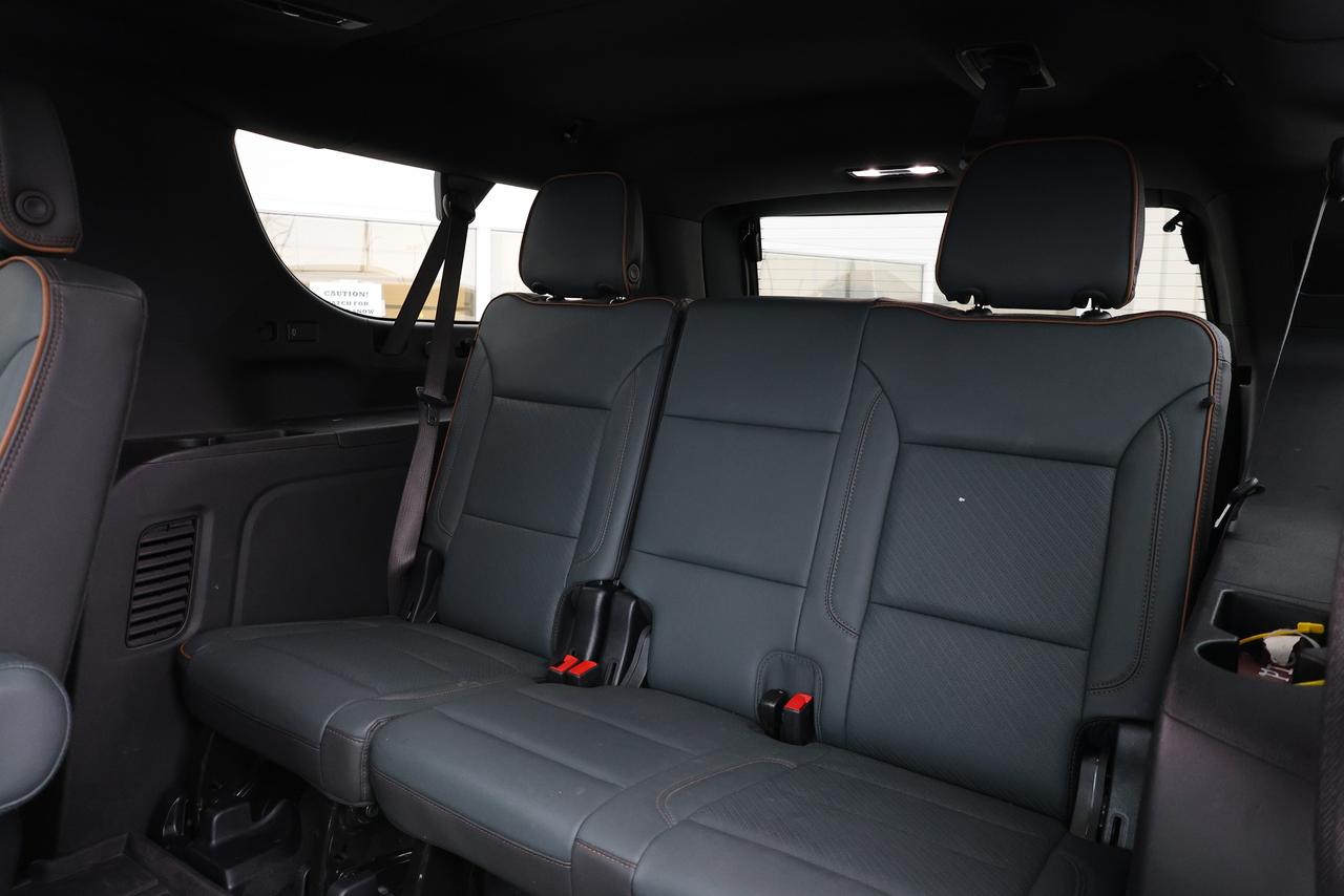 2025 GMC Yukon XL AT4 6.2L V8 - PANOROOF|CAMERA|BLINDSPOT|BOSE Photo