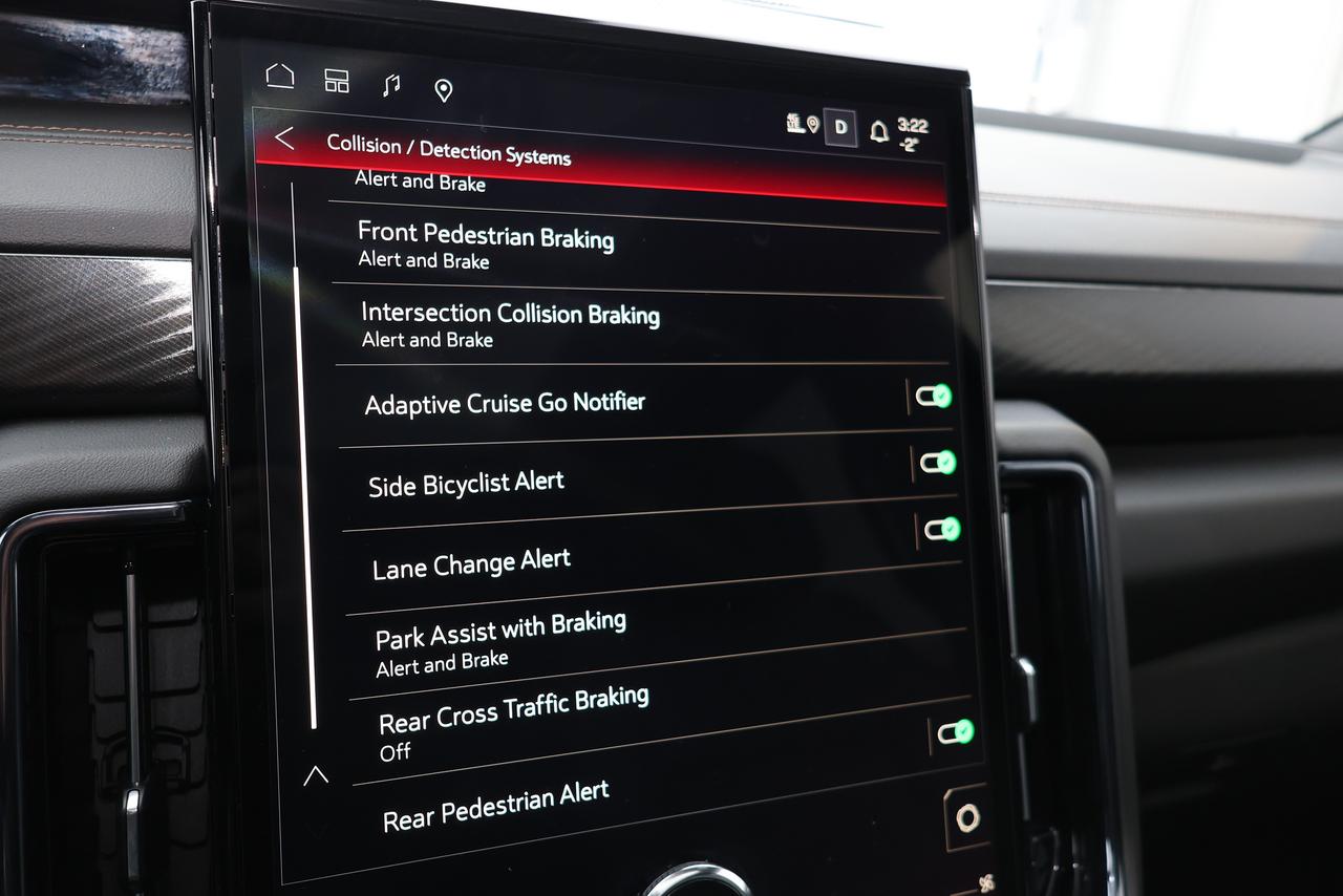 2025 GMC Yukon XL AT4 6.2L V8 - PANOROOF|CAMERA|BLINDSPOT|BOSE Photo