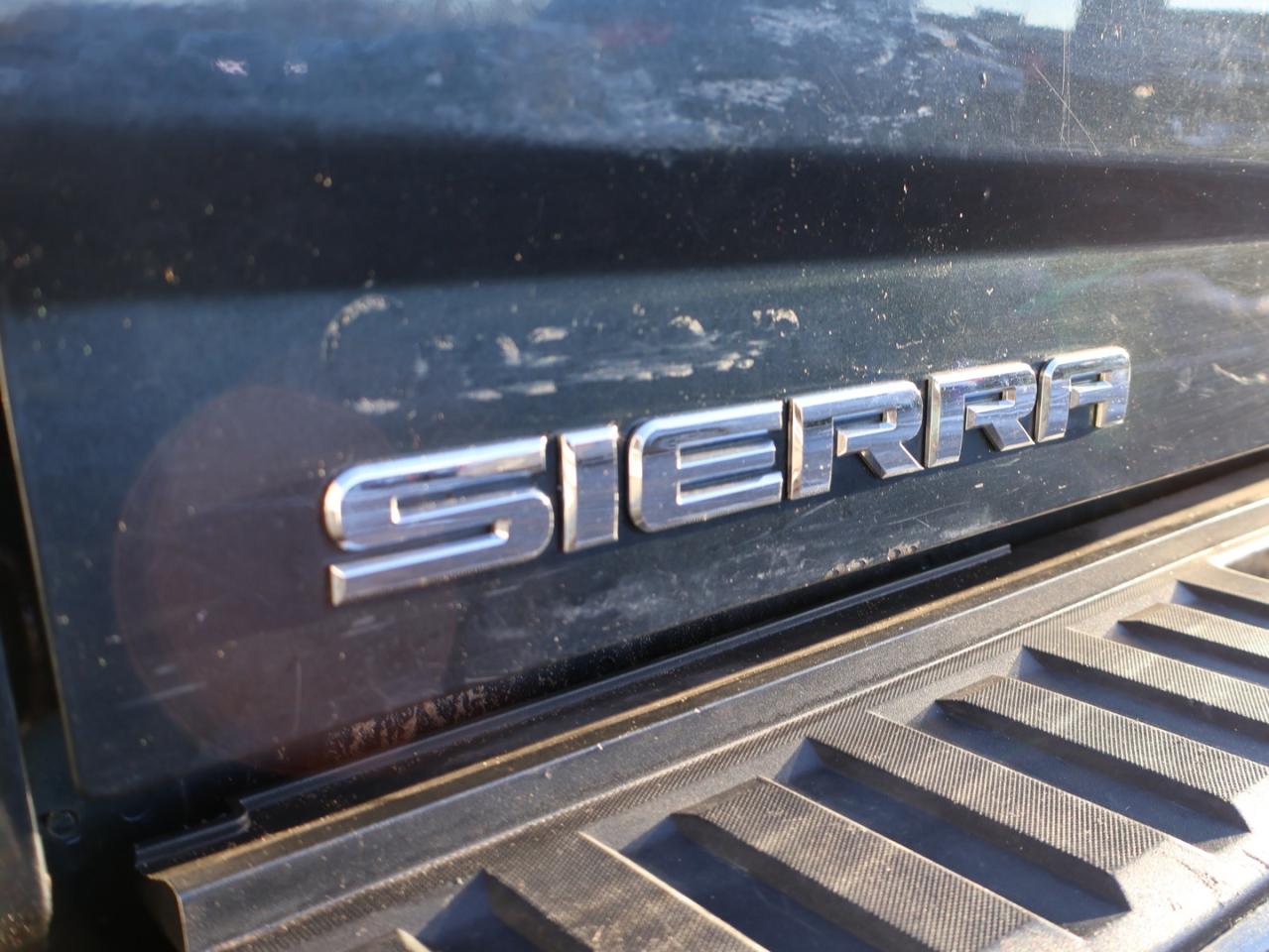 2018 GMC Sierra 1500 V8 ELEVATION 4WD CERTIFIED *ACCIDENT FREE* CAMERA BLUETOOTH CRUISE ALLOYS Photo