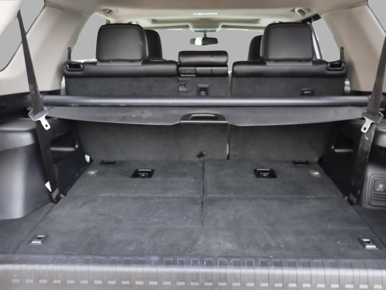 2017 Toyota 4Runner PREMIUM PKG 4WD CERTIFIED *ACCIDENT FREE*2nd WINTER* CAMERA NAV BLUETOOTH LEATHER HEATED SEATS CRUISE ALLOYS Photo