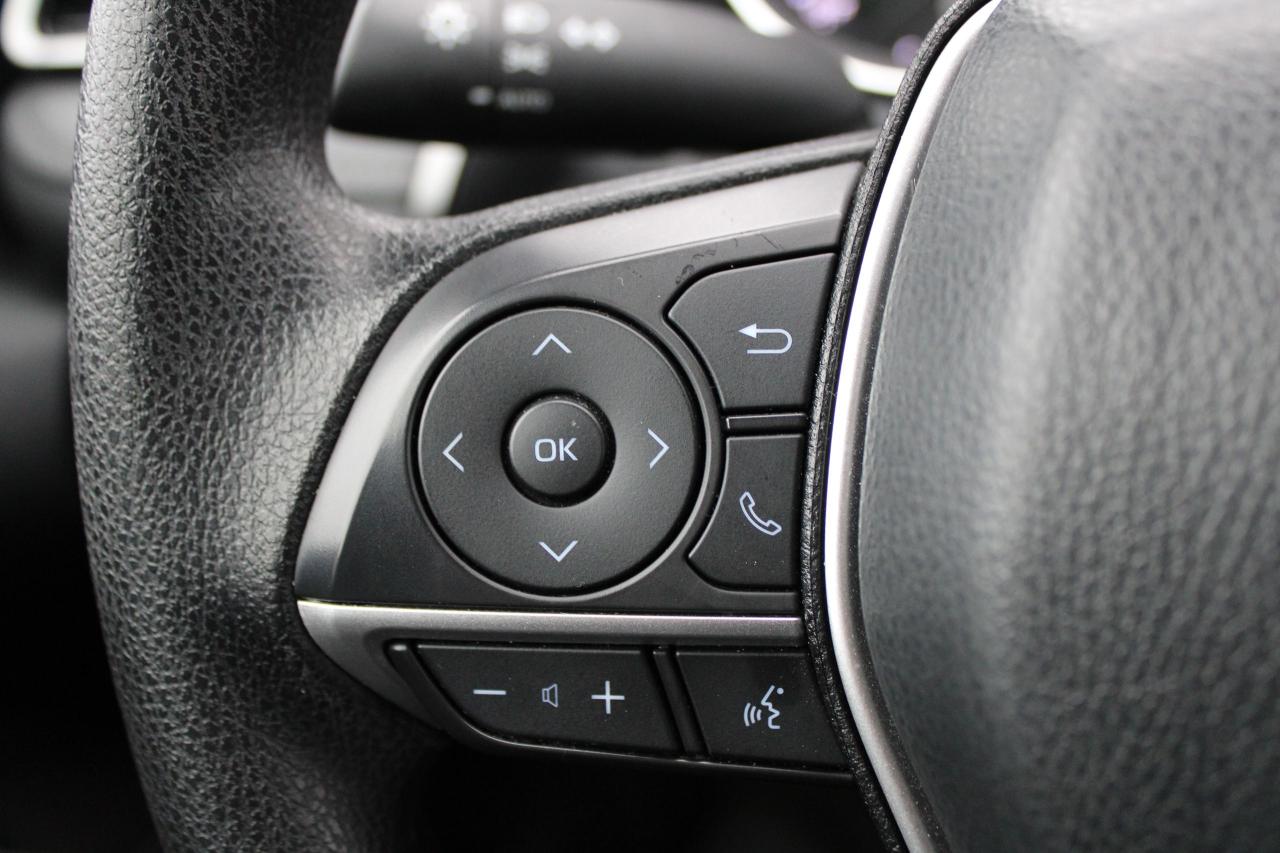 2024 Toyota Camry HYBRID LE Photo