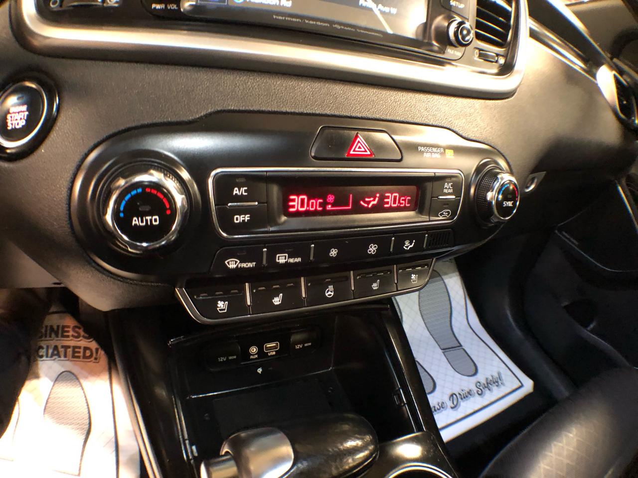 2019 Kia Sorento SXL LIMITED AWD 7 PASS LEATHER PAN/ROOF NAV CAMERA Photo