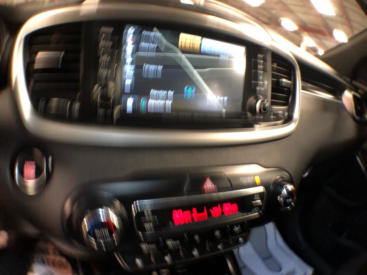 2019 Kia Sorento SXL LIMITED AWD 7 PASS LEATHER PAN/ROOF NAV CAMERA Photo