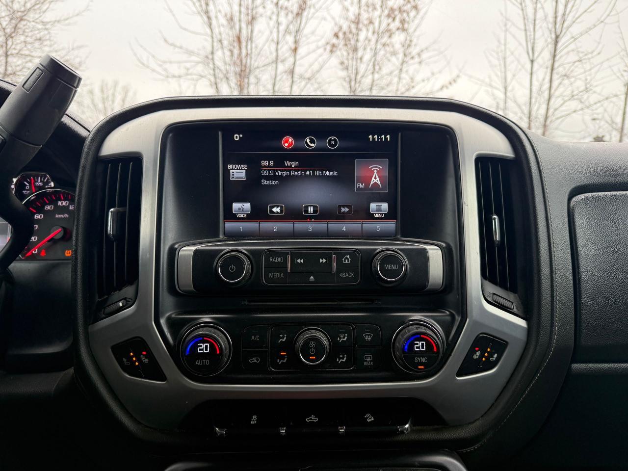 2015 GMC Sierra 1500 SLE Crew Cab 4X4 *ONE OWNER*CLEAN CARFAX* Photo