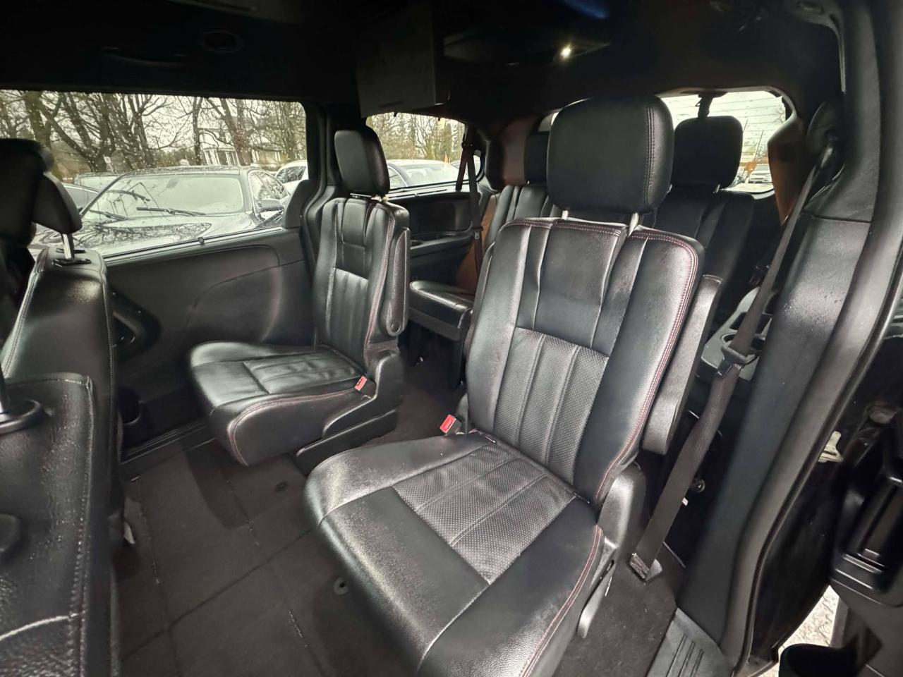 2017 Dodge Grand Caravan GT - Photo #12