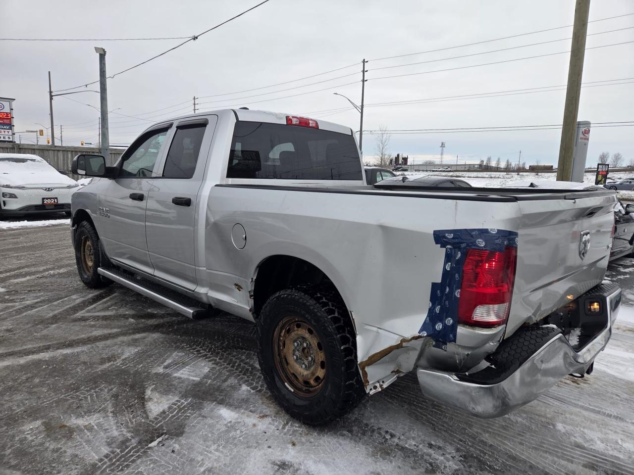 2016 RAM 1500 ST, 4X4, IRREPARABLE TITLE, ONLY 128KMS, WRITEOFF Photo
