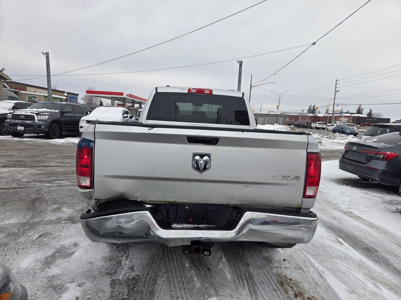 2016 RAM 1500 ST, 4X4, QUAD CAB, ONLY 128KMS, INSURANCE WRITEOFF Photo