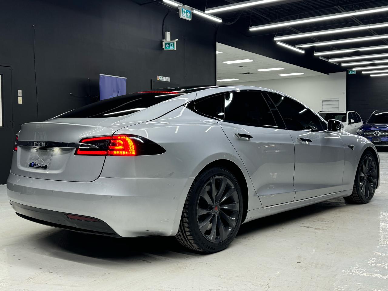 2017 Tesla Model S 75D|FULL AUTOPILOT|NAV|BACKUP|PANO| Photo3