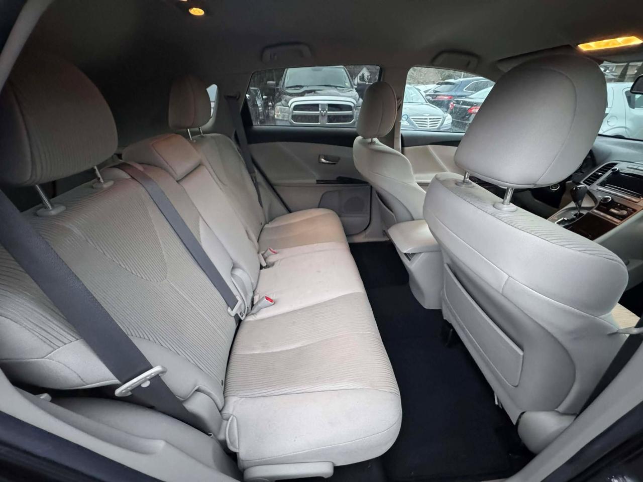 2011 Toyota Venza  - Photo #15