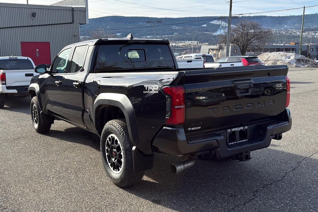 2026 Toyota Tacoma Double Cab AT TRD Off Road Photo4