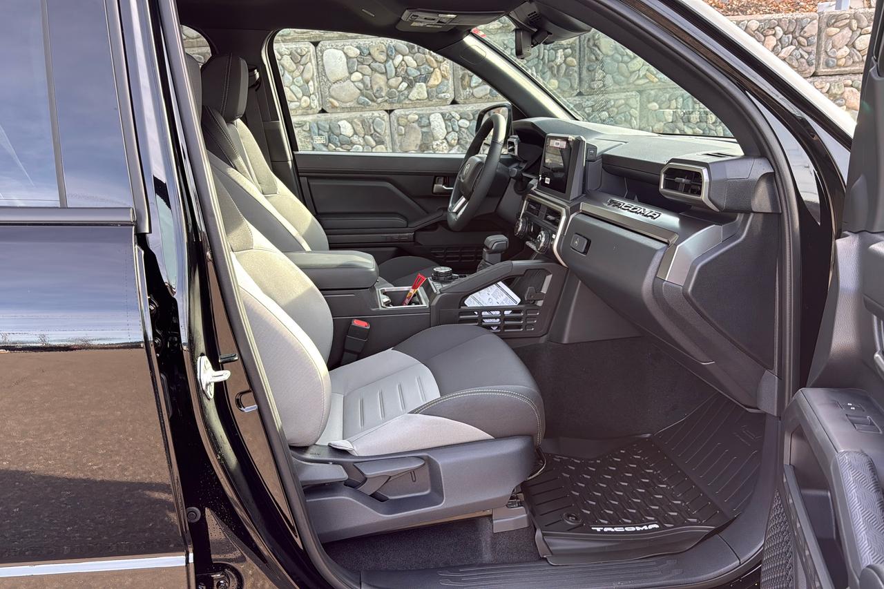 2026 Toyota Tacoma Double Cab AT TRD Off Road Photo