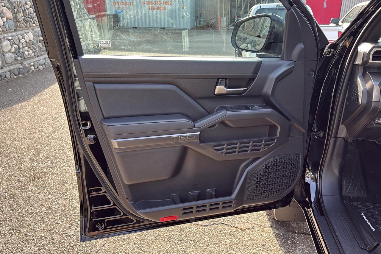 2026 Toyota Tacoma Double Cab AT TRD Off Road Photo