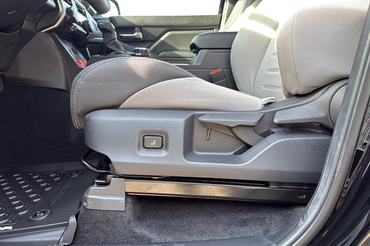 2026 Toyota Tacoma Double Cab AT TRD Off Road Photo