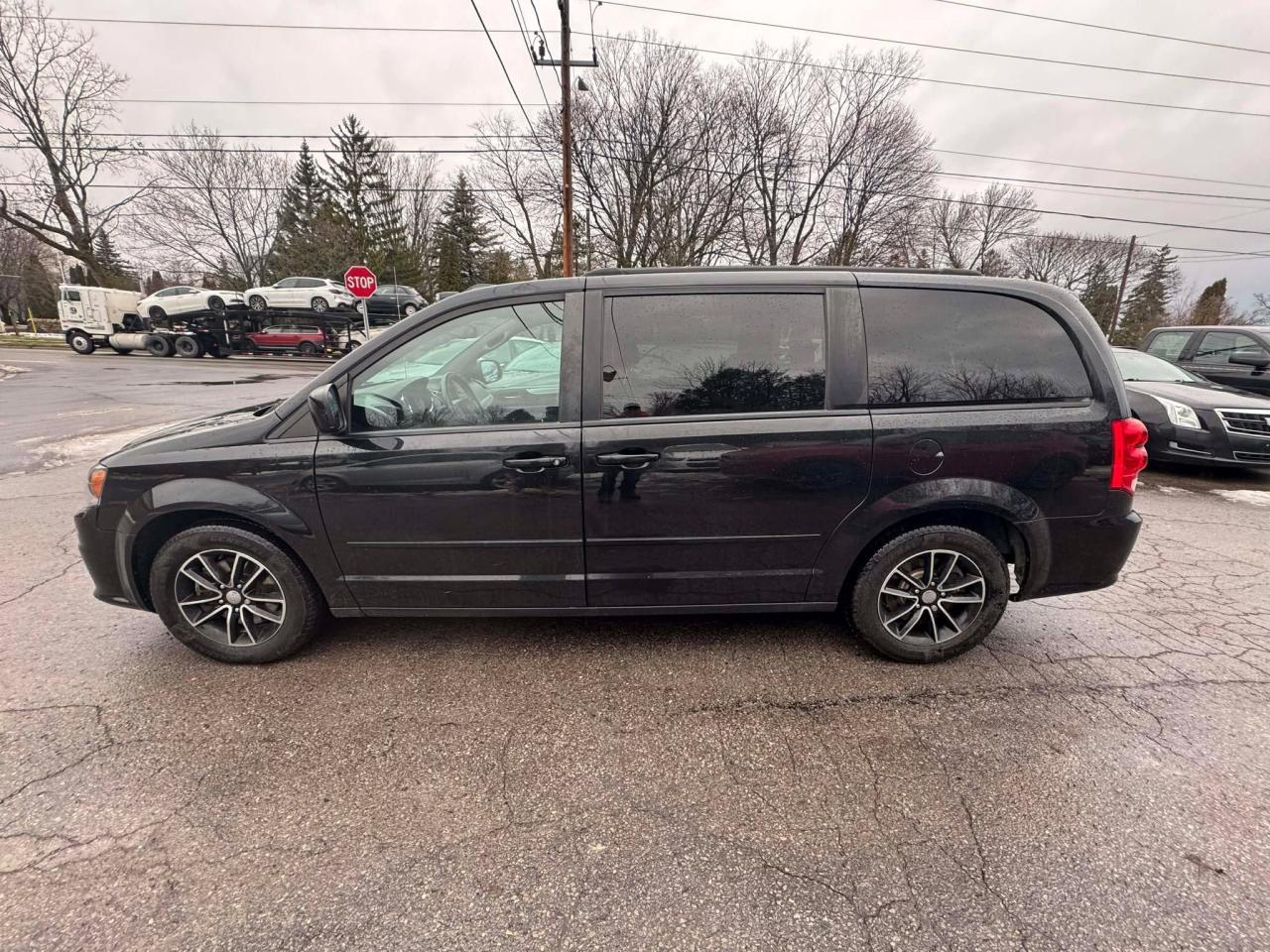 2017 Dodge Grand Caravan GT Photo
