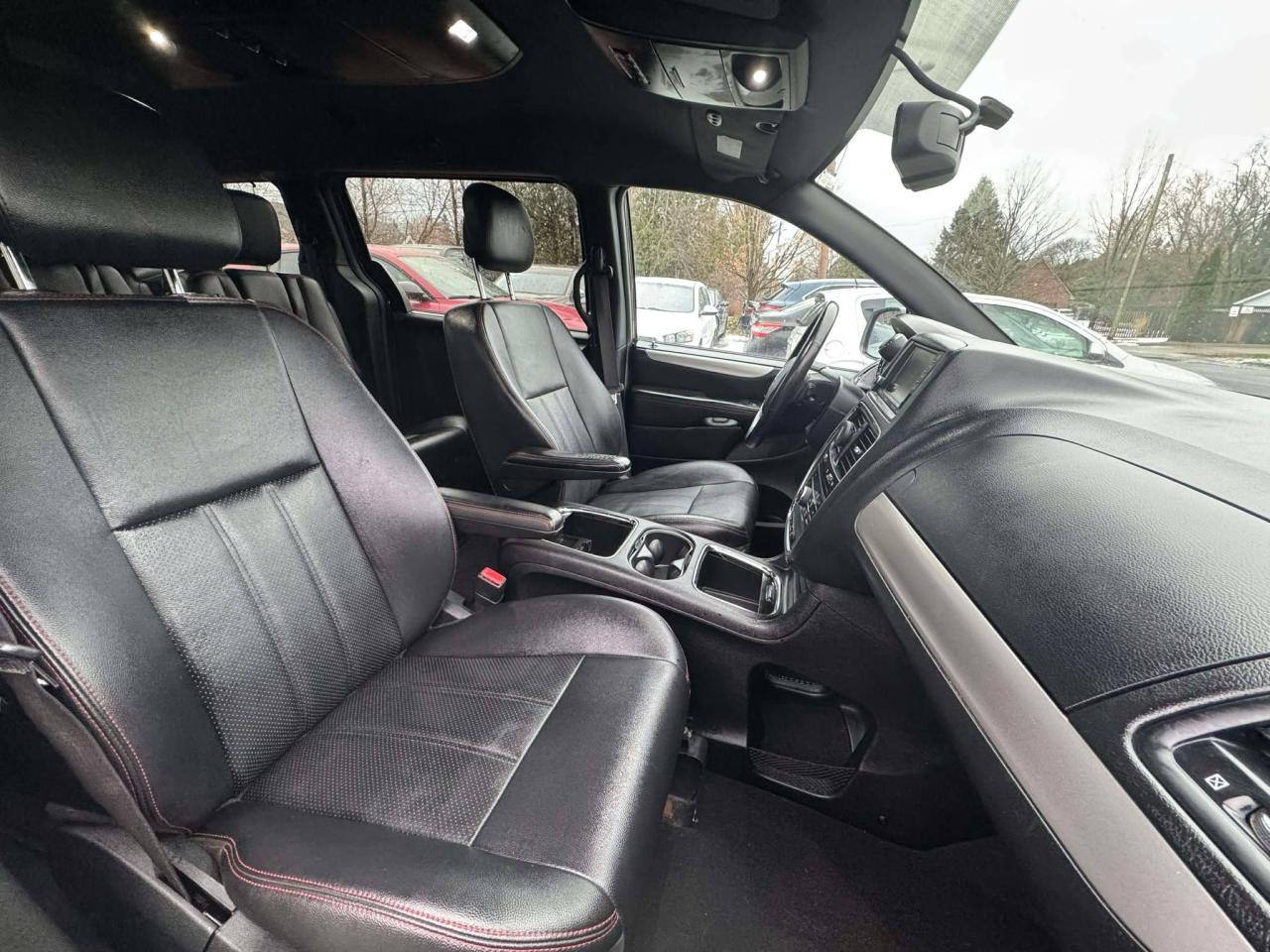 2017 Dodge Grand Caravan GT Photo