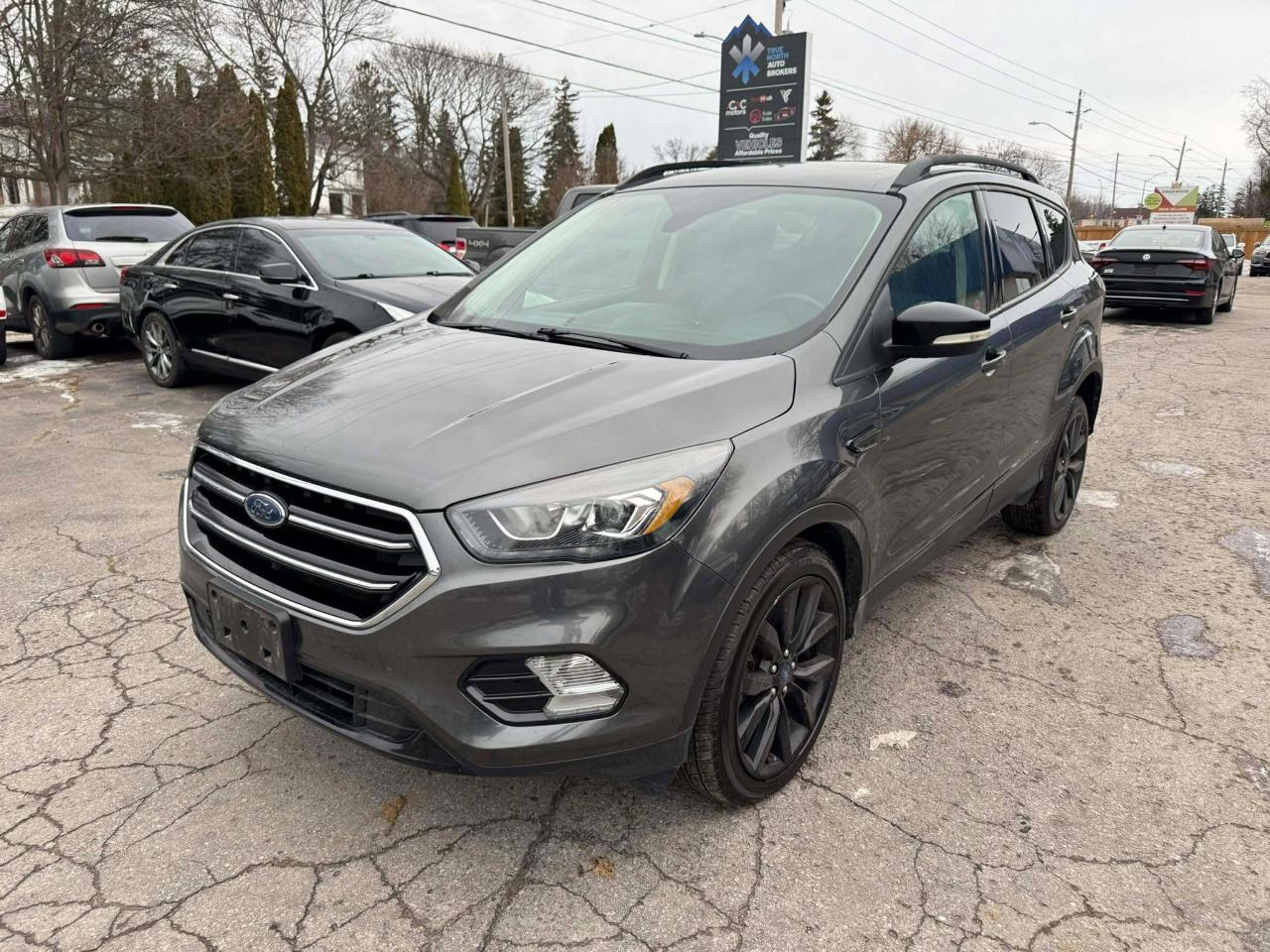 2017 Ford Escape Titanium Photo