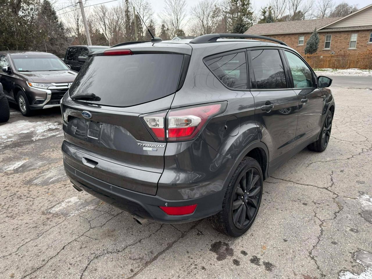 2017 Ford Escape Titanium Photo