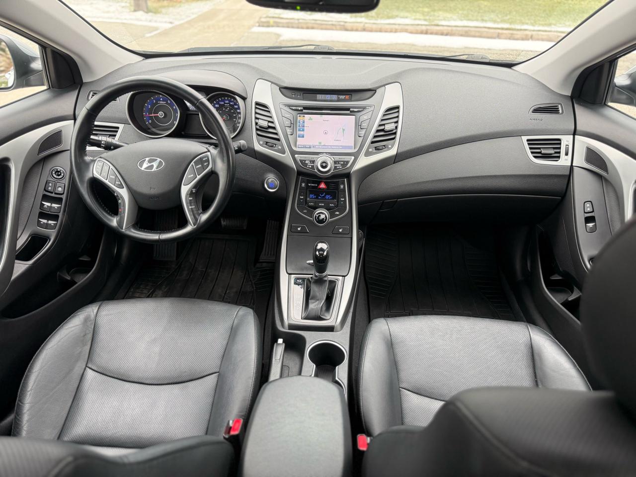 2015 Hyundai Elantra Limited Photo