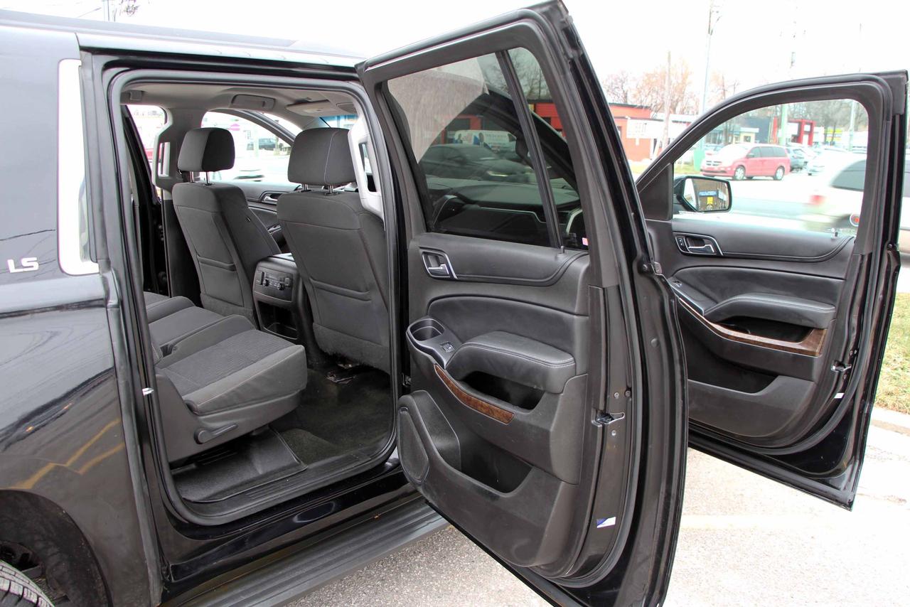 2016 Chevrolet Suburban 4WD 4dr 1500 LS Photo