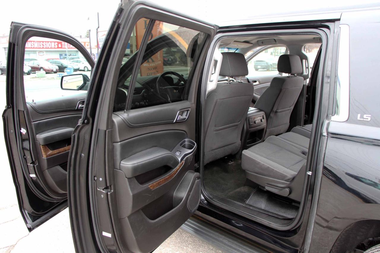 2016 Chevrolet Suburban 4WD 4dr 1500 LS Photo