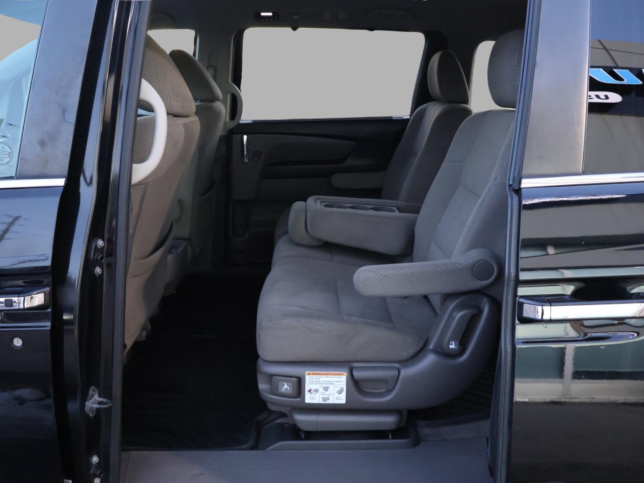 2016 Honda Odyssey EX CERTIFIED *1 OWNER*8 SEATS* DVD CAMERA BLUETOOTH HEATED CRUISE ALLOYS Photo