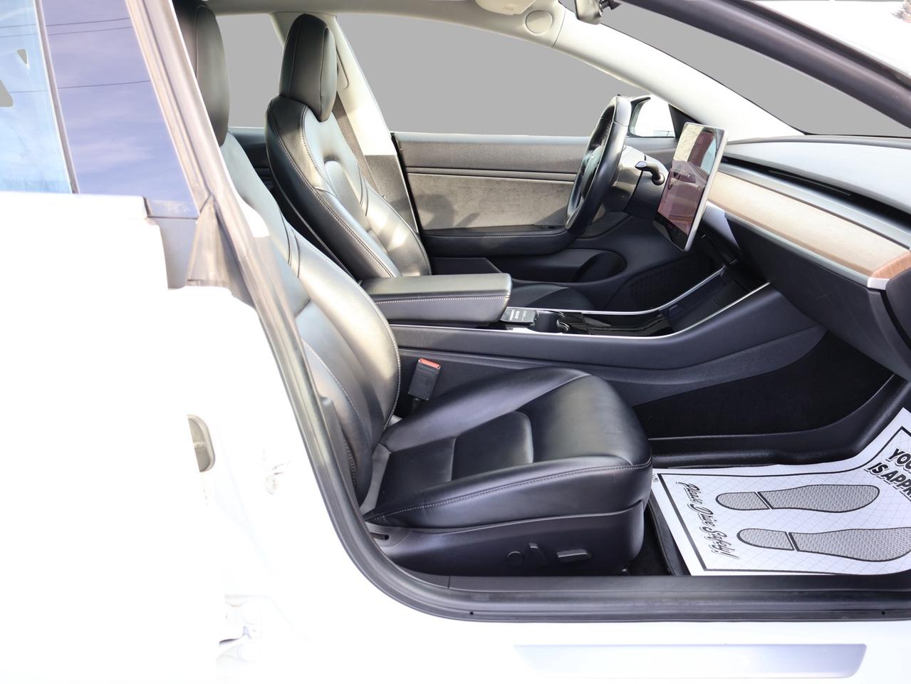 2019 Tesla Model 3 AWD LONG RANGE DUAL MOTORS CERTIFIED NAVI DUAL CAMERA AUTO PILOT HEATED LEATHER PANO ROOF Photo
