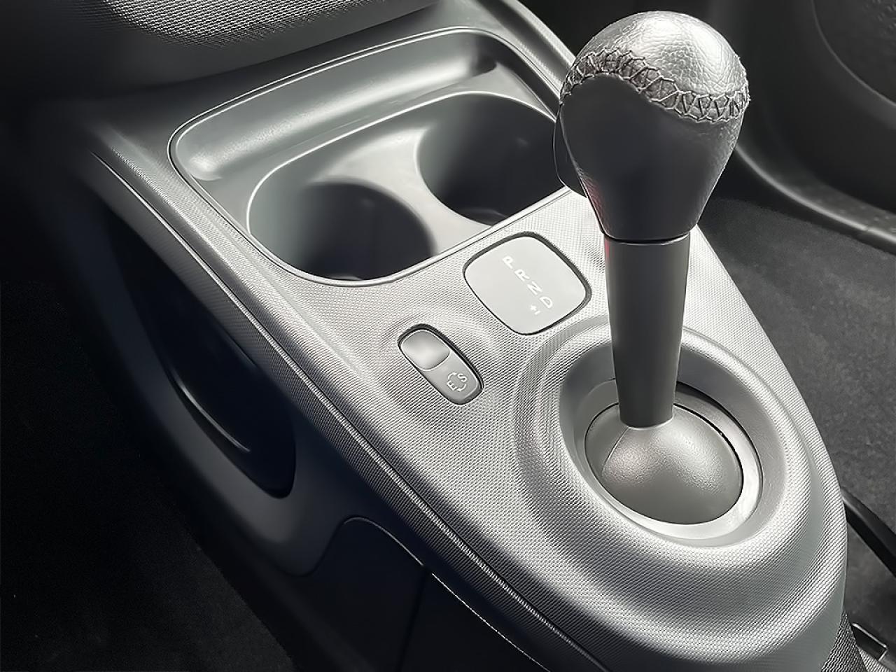 2016 Smart fortwo PASSION|NAVI|SUNROOALLOYHEATED SEATS Photo